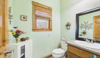 48190 268th St, Brandon, SD 57005