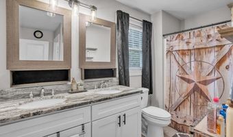 58 Benefit St, Warwick, RI 02886