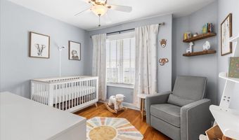31 White Oak Ln, Aberdeen, NJ 07747