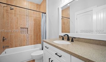 40 Rose Dhu Creek Plantation Dr, Bluffton, SC 29910