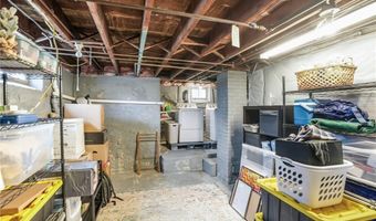 35 Barney St, East Providence, RI 02916