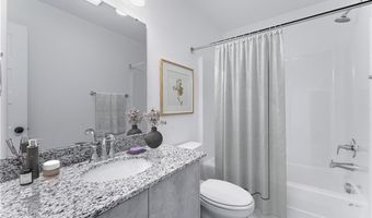 931 Reading Railroad Ln, Bentonville, AR 72713