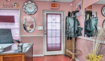 219 Porter Ave, Biloxi, MS 39530