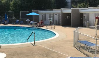 8315 BROOK Ln 2-902, Bethesda, MD 20814