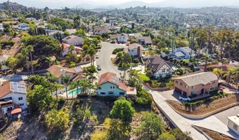 9802 Lyncarol Dr, La Mesa, CA 91941