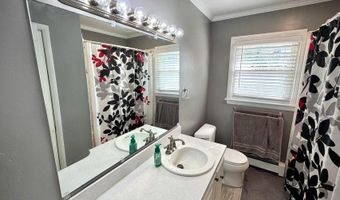 168 BEVERLY Dr, Barnegat, NJ 08005