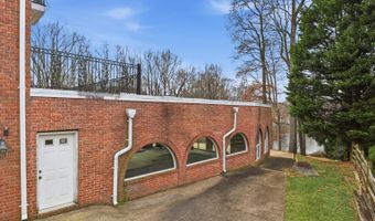 12301 LONGWATER Dr, Bowie, MD 20721