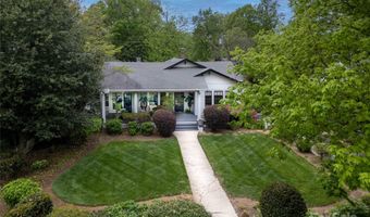 1519 The Plz, Charlotte, NC 28205