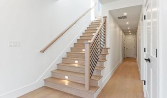 31 Evergreen St, Boston, MA 02130