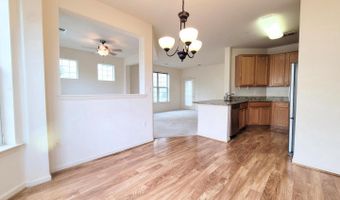 6480 CHEYENNE Dr 201, Alexandria, VA 22312