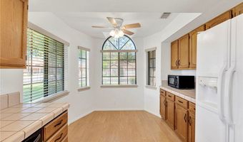 11671 Maple St, Apple Valley, CA 92308