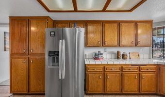 12856 Morning Star Rd, Apple Valley, CA 92308