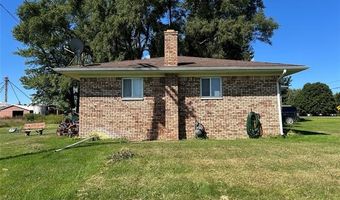 16401 Almont Rd, Allenton, MI 48002