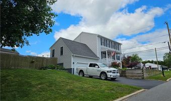 3 Bank St, Cranston, RI 02920