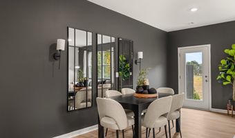 5989 SKYLAR Dr, Atlanta, GA 30336