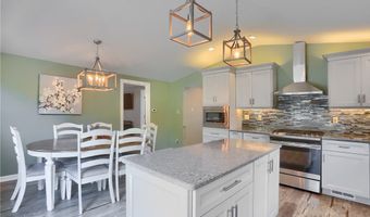 409 Shoreham Dr, Allison Park, PA 15101