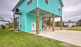 4082 Cardinal St, Bay St. Louis, MS 39520