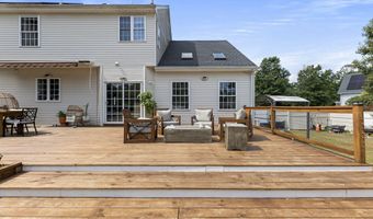 39 Brittany Dr, Bayville, NJ 08721