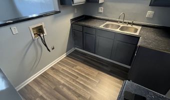 8445 Bluff Rd, Indianapolis, IN 46217