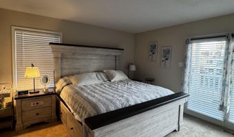 21 Barkentine Ct, Atlantic City, NJ 08401