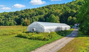 1433 N 116 Rd B, Bristol, VT 05443