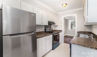 7925 Charter Oak Ln, Charlotte, NC 28226