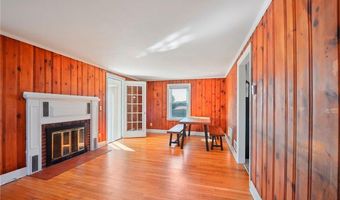 243 Col John Gardner Rd, Narragansett, RI 02882