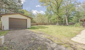 806 W 3rd St, Weiner, AR 72479