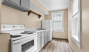 15 Grant St, Bangor, ME 04401