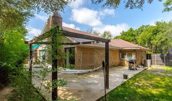 14902 Le Grande Dr, Addison, TX 75001
