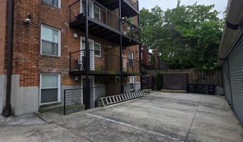 4106 GAULT Pl NE 1, Washington, DC 20019