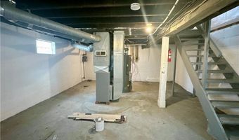 993 Concord Ave, Akron, OH 44306