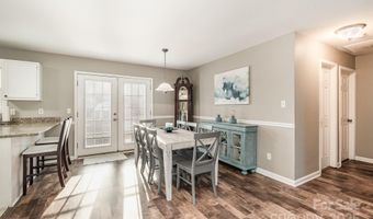 201 Rivermeade Dr, Archdale, NC 27263