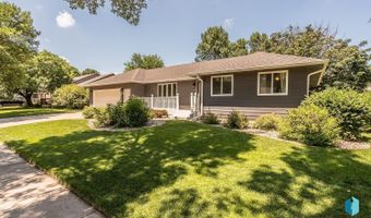116 W Chicory Dr, Brandon, SD 57005