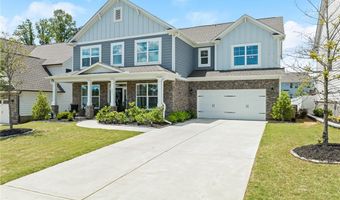 6833 Benjamin Dr, Flowery Branch, GA 30542