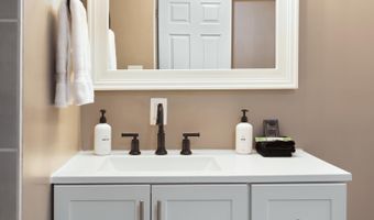 1795 AVON Rd, Afton, VA 22920