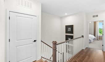 8 SEPIA Sq He, Ashburn, VA 20147