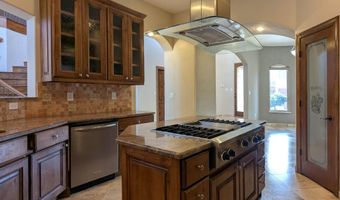 9804 BENTON St NW, Albuquerque, NM 87114