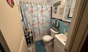 916 N Pembroke Ave, Ahoskie, NC 27910