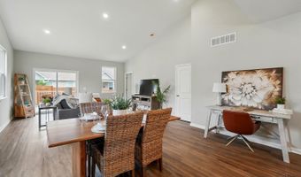 5086 Garden Grove Ln, Delhi, OH 45238
