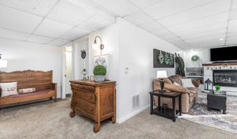 141 Summer, Asbury, IA 52002