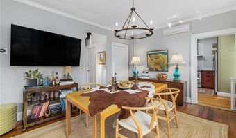 30 Bull St, Newport, RI 02840