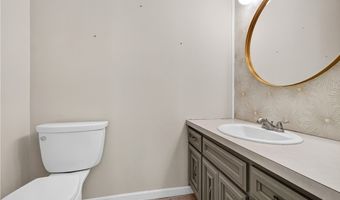 824 S Chillicothe Rd 11, Aurora, OH 44202