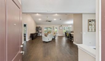 447 LAKE VISTA Dr, Auburndale, FL 33823
