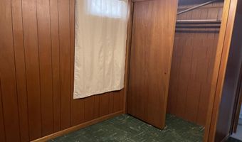 808 SE 10th Ave, Aberdeen, SD 57401