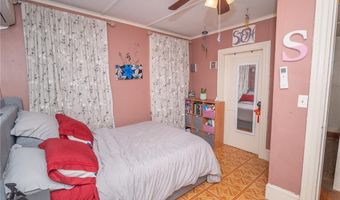 101 Collins St, Attleboro, MA 02703