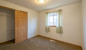 746 NW DESERT PINE St, Albany, OR 97321