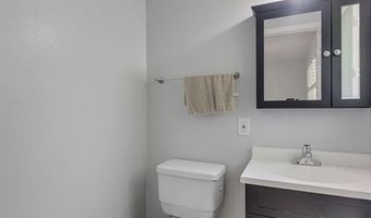 585 Golfwood Dr, Ballwin, MO 63021