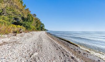 N7240 Hwy 42, Algoma, WI 54201
