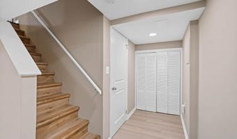 5313 WAKEFIELD Rd, Bethesda, MD 20816